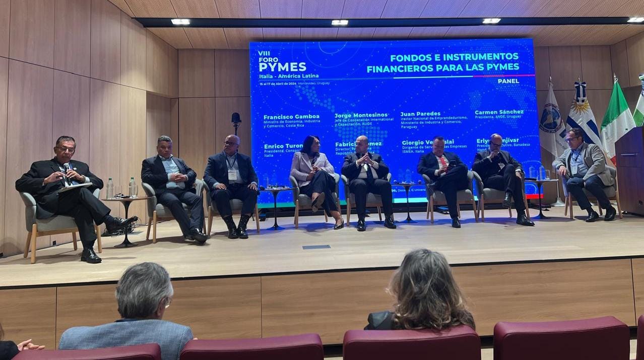 Director Promipyme participa en Uruguay “VIII Foro Pymes “